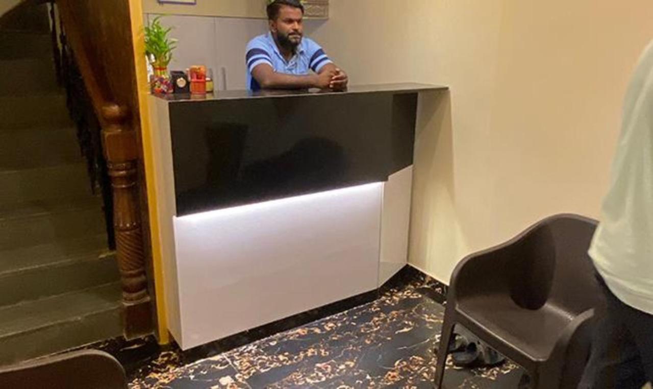 Fabexpress Ashirwad Residency Hotel Мумбай Екстериор снимка