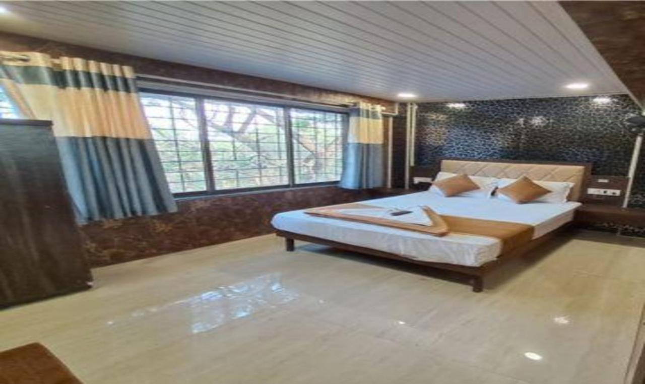 Fabexpress Ashirwad Residency Hotel Мумбай Екстериор снимка